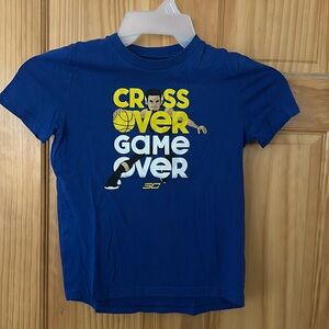 Youth Small under armour t-shirt